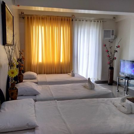 Kassel Del Amor Transit Airport Lodge Paranaque City Екстер'єр фото