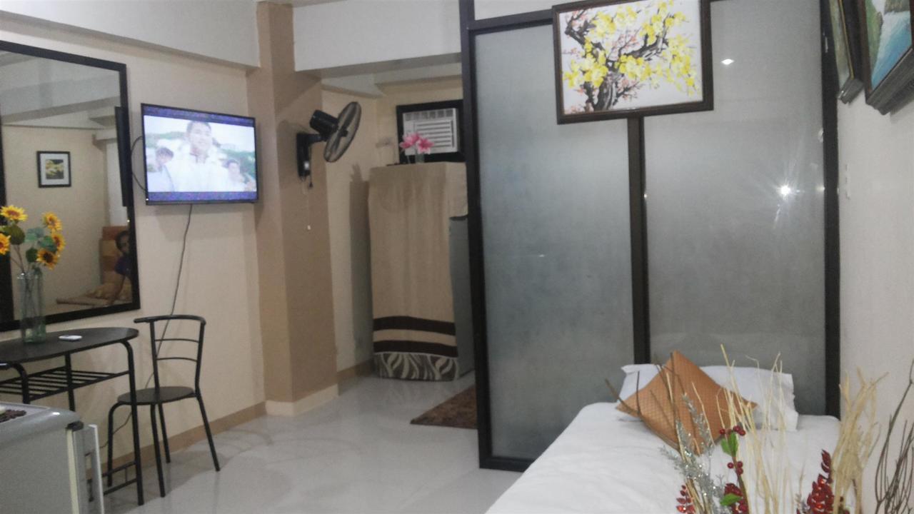Kassel Del Amor Transit Airport Lodge Paranaque City Екстер'єр фото