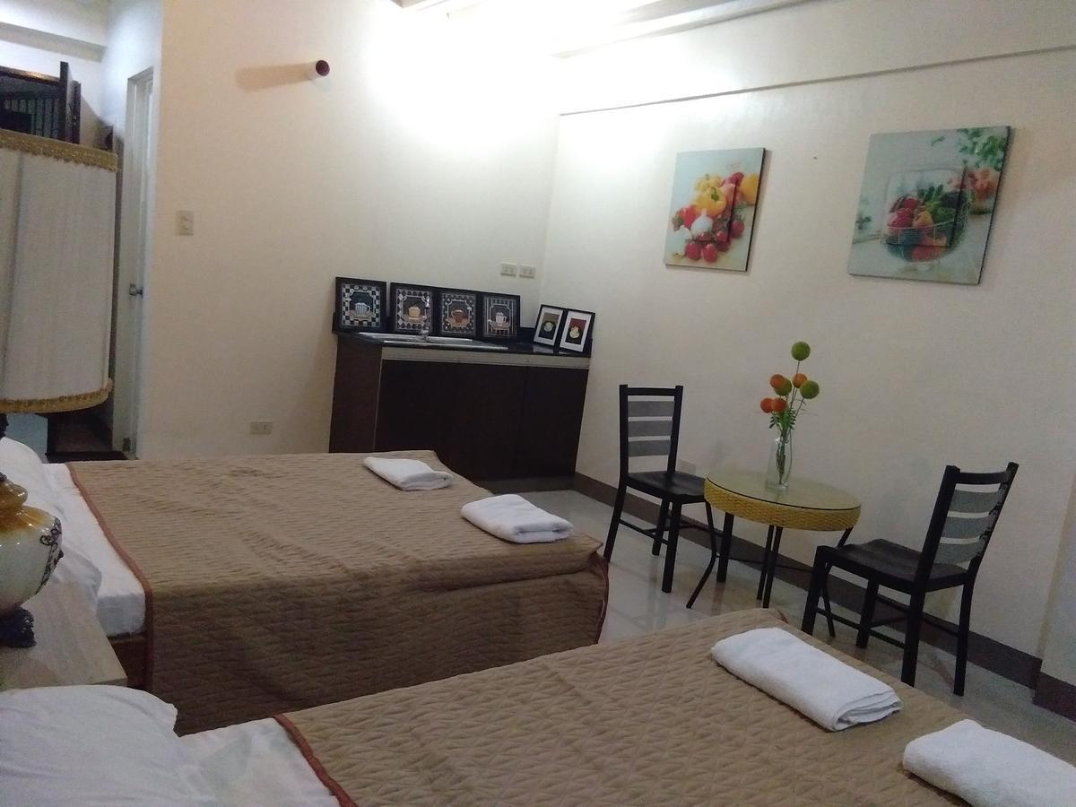 Kassel Del Amor Transit Airport Lodge Paranaque City Екстер'єр фото