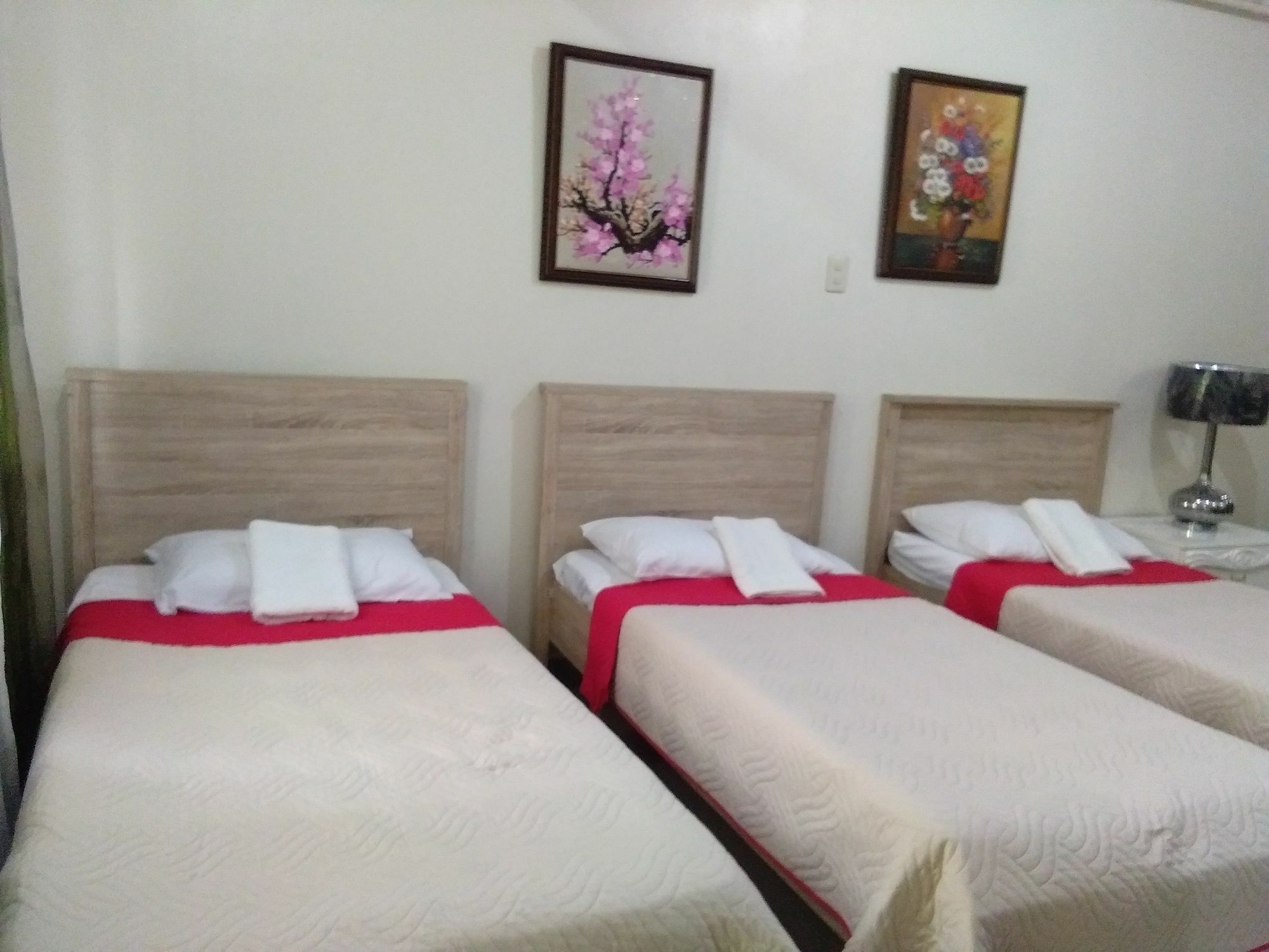 Kassel Del Amor Transit Airport Lodge Paranaque City Екстер'єр фото